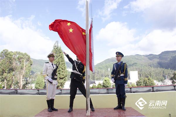 滚动的圆球无敌版